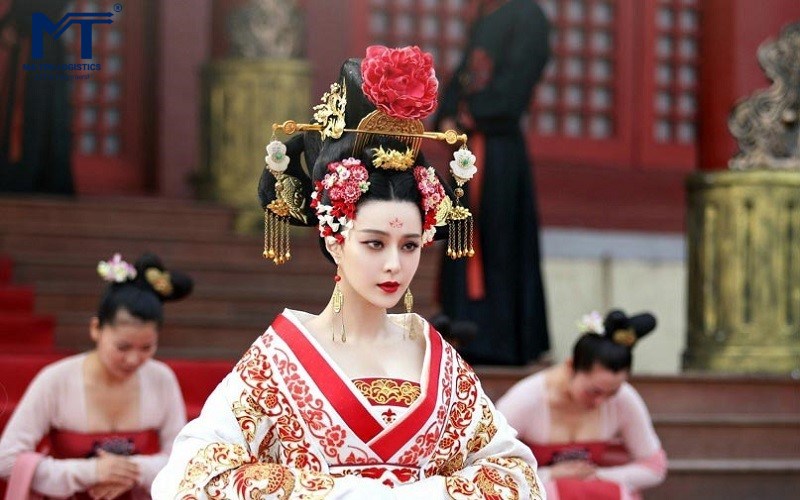 Trang phục cho phụ nữ thời Đường có nét phóng khoáng hơn so với thời kỳ trước