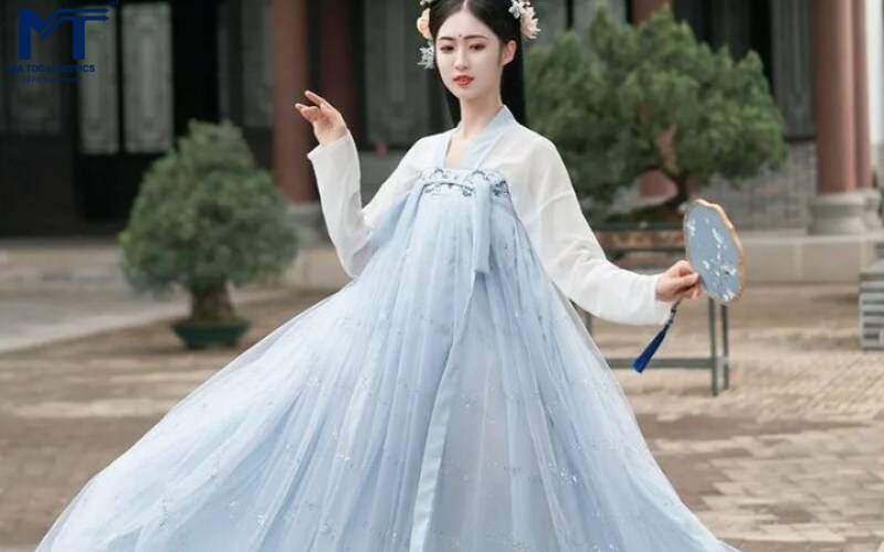 Sử dụng chất liệu đa dạng cho trang phục truyền thống Trung Quốc