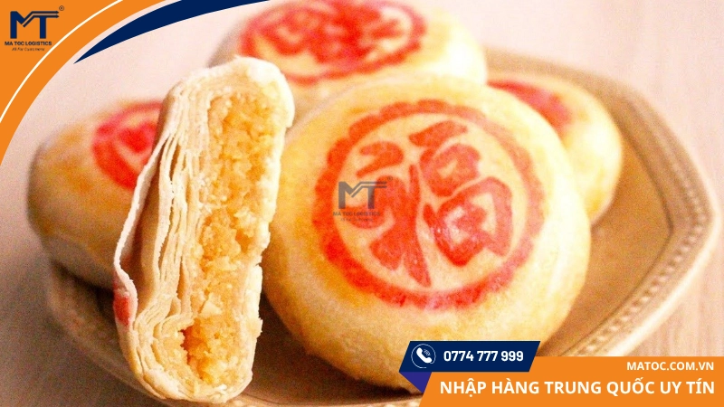 Bánh Pía là một đặc sản nổi tiếng rất hot Bánh Pía là một đặc sản nổi tiếng rất hot